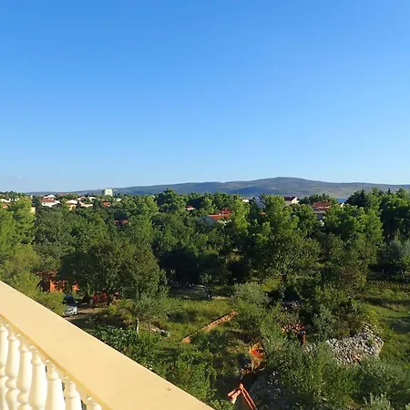 Grande Vista In With A Large Terrace Apartment Starigrad Paklenica