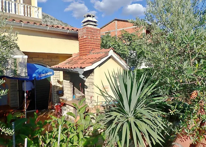 Grande Vista In With A Large Terrace *