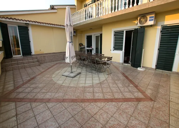 Apartment Grande Vista In With A Large Terrace *