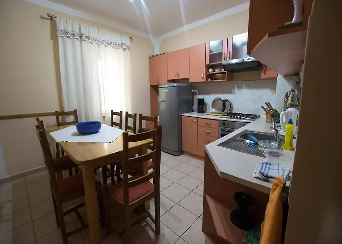 Grande Vista In With A Large Terrace Apartment Starigrad Paklenica