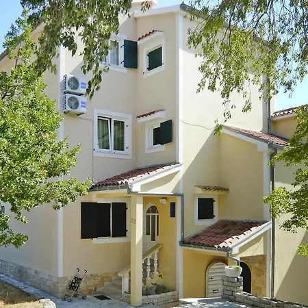 Grande Vista In With A Large Terrace Апартаменты
