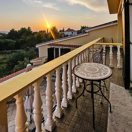 Апартаменты Grande Vista In With A Large Terrace