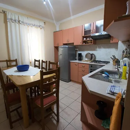 Grande Vista In With A Large Terrace Апартаменты Стариград-Пакленица