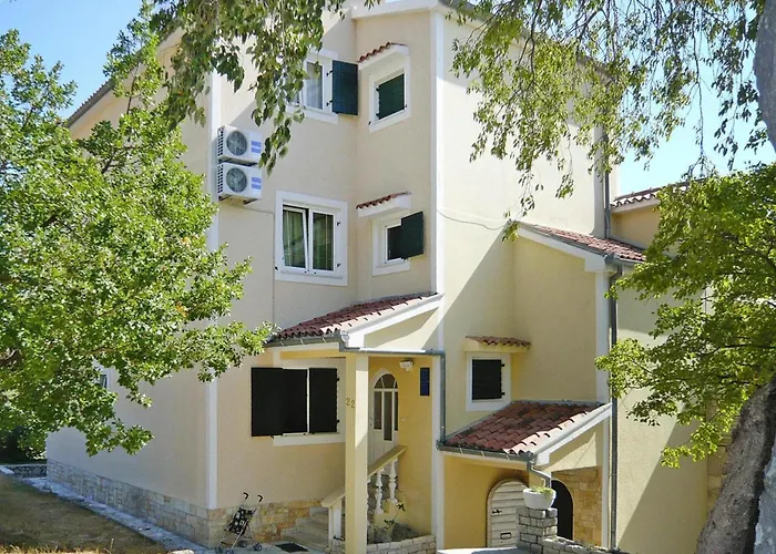 Grande Vista In With A Large Terrace דירה